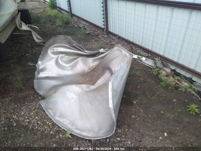 1Y9T5AV21K2002760 Young Tank Inc Young Tank Inc