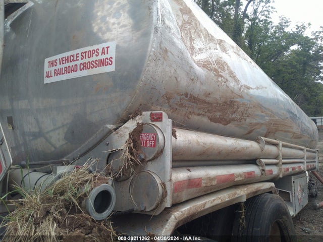 1Y9T5AV21K2002760 Young Tank Inc Young Tank Inc