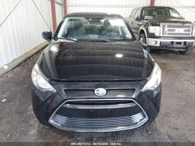 3MYDLBZV9GY100618 Scion IA