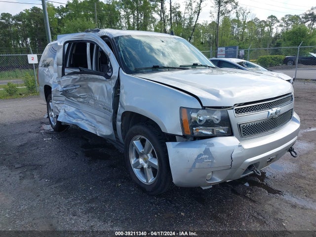 Chevrolet Suburban 1500 Lt 2014 1GNSCJE00ER163921 главное изображение