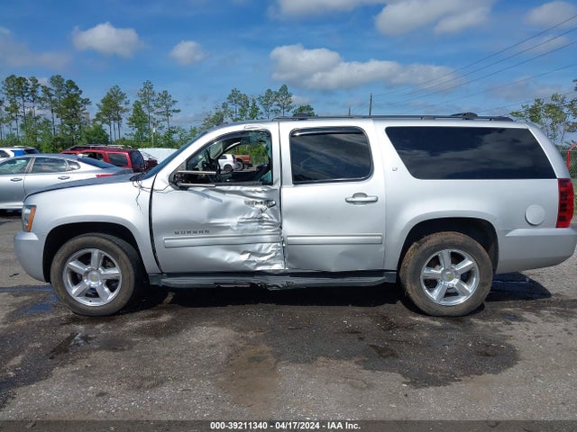 Chevrolet Suburban 1500 Lt 2014 1GNSCJE00ER163921 Image 14