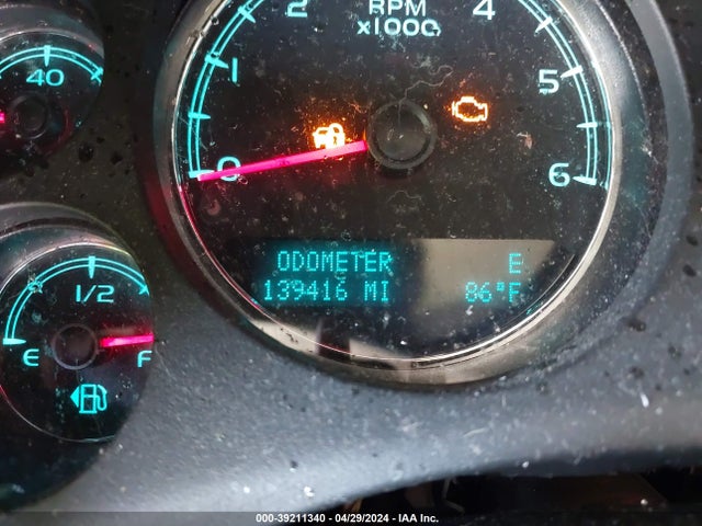 Chevrolet Suburban 1500 Lt 2014 1GNSCJE00ER163921 Image 15