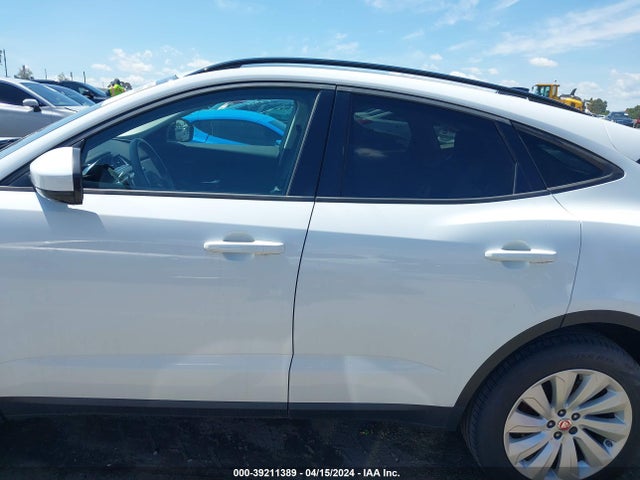 Jaguar E-PACE SE 2020 SADFP2FX7L101380 Image 15