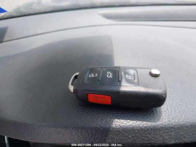 3VWD17AJ6FM267273 Volkswagen Jetta 1.8t Se