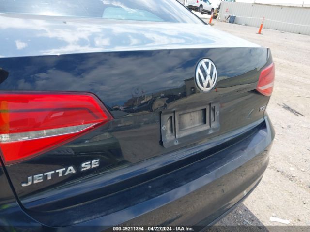 3VWD17AJ6FM267273 Volkswagen Jetta 1.8t Se