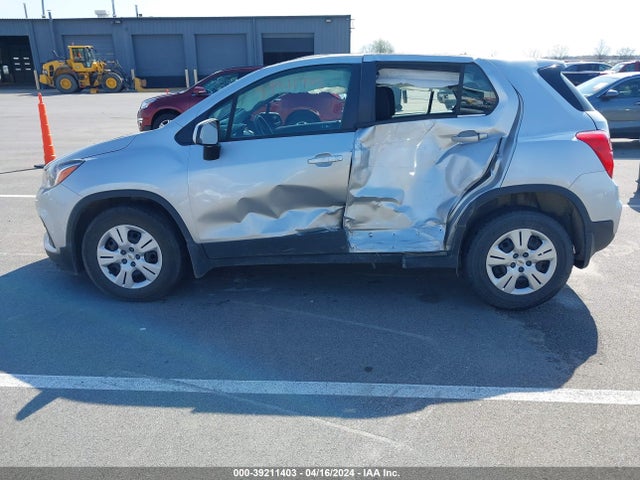 Chevrolet TRAX LS 2017 KL7CJKSB9HB228810 Image 15