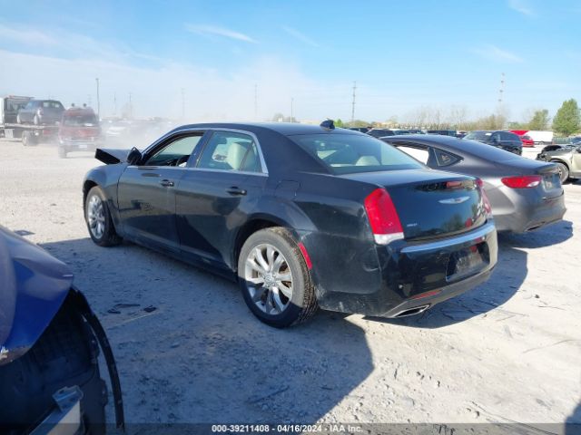 2C3CCARG7HH606871 Chrysler 300 Limited Awd