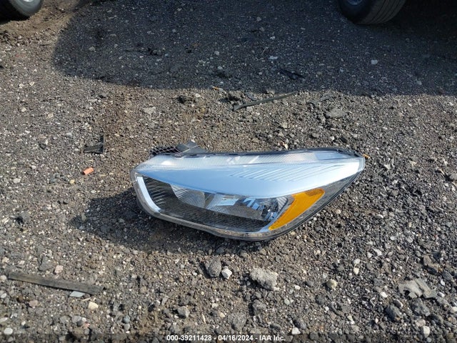 Ford ESCAPE SE 2018 1FMCU0GD6JUD03008 Image 12