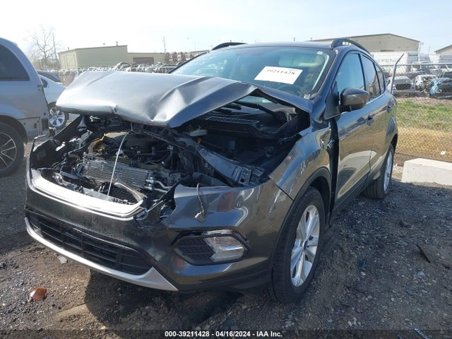 Ford ESCAPE SE 2018 1FMCU0GD6JUD03008 Image 2