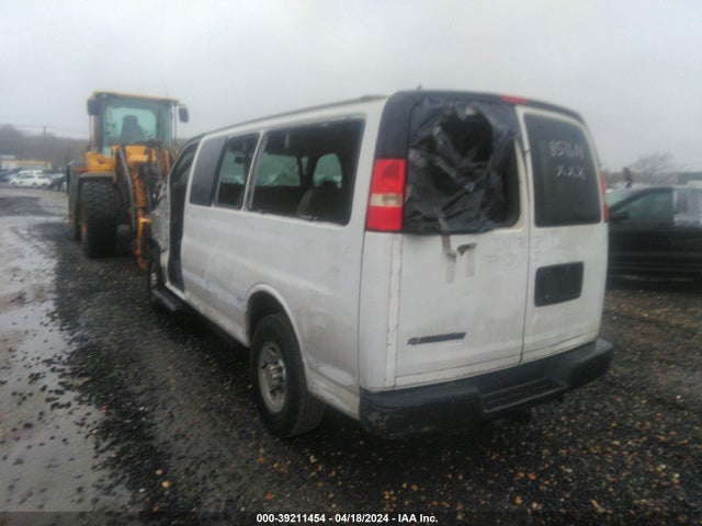 Chevrolet Express 2500 Ls 2014 1GAWGPFG4E1120235 Image 3