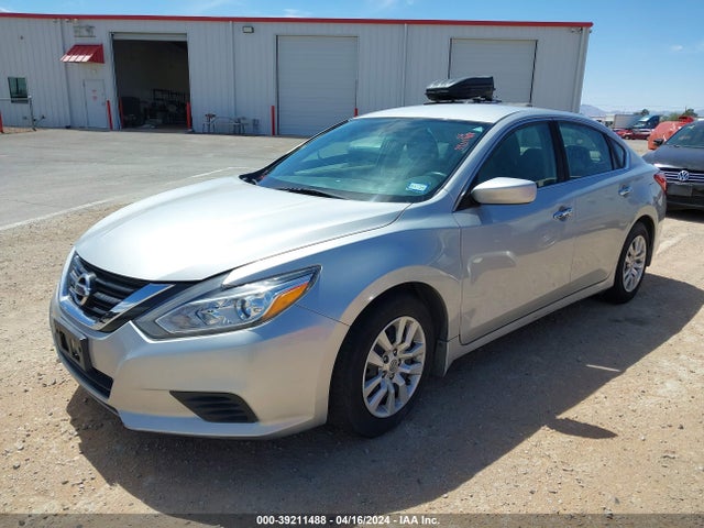 Nissan Altima 2.5 S 2017 1N4AL3APXHN363306 Image 2