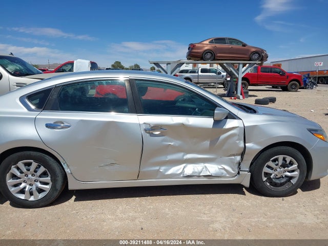 Nissan Altima 2.5 S 2017 1N4AL3APXHN363306 Image 6