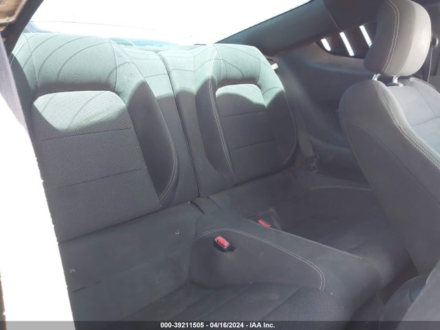 Ford Mustang V6 2015 1FA6P8AM5F5350232 Image 8