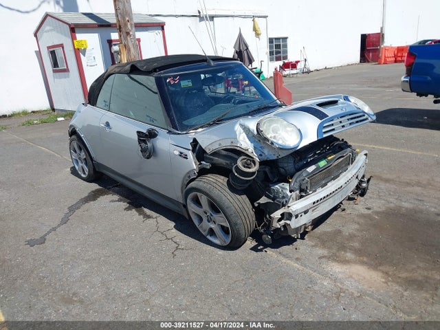 2006 MINI COOPER S WMWRH33536TF88718 Photo 0