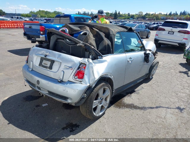 2006 MINI COOPER S WMWRH33536TF88718 Photo 3