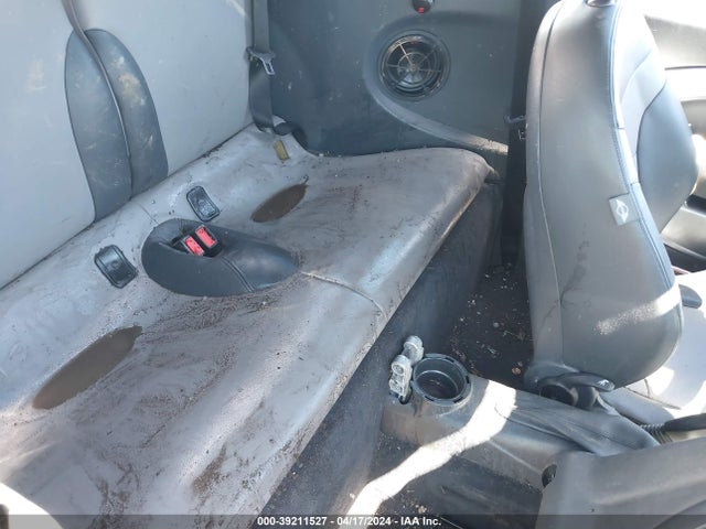 2006 MINI COOPER S WMWRH33536TF88718 Photo 7