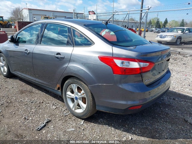 Ford FOCUS SE 2014 1FADP3F21EL155112 Image 3