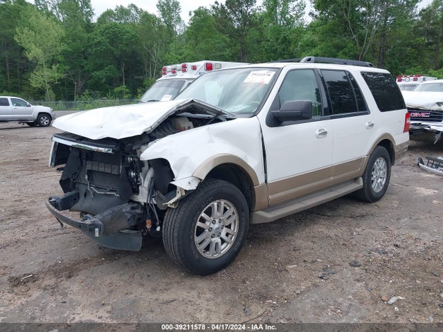 Ford Expedition Xlt 2014 1FMJU1H52EEF46299 Image 2