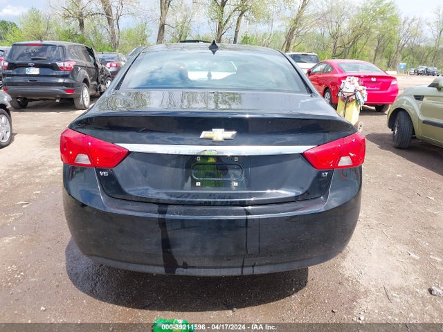 Chevrolet IMPALA 1LT 2018 1G1105S32JU137453 Image 16