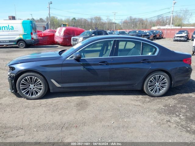WBAJA7C56KG910261 BMW 530i Xdrive