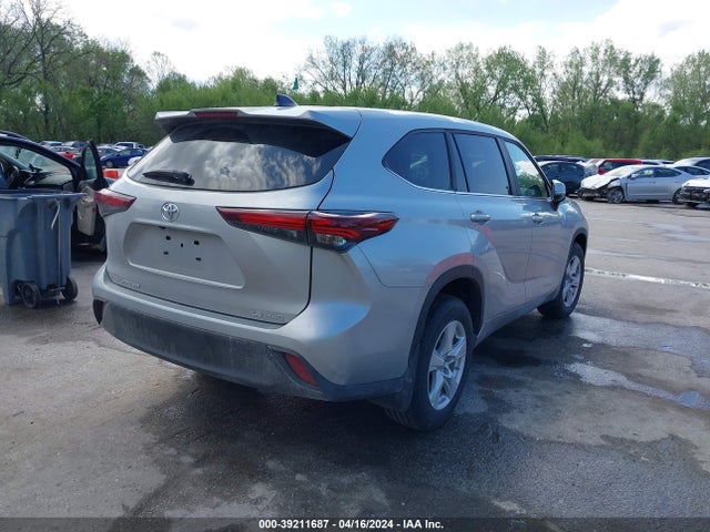 Toyota Highlander Le 2024 5TDKDRBH5RS538918 Image 4