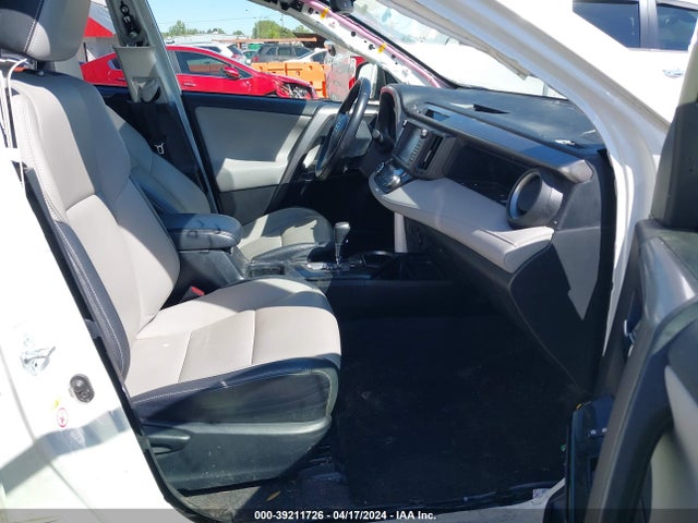 Toyota Rav4 Limited 2017 JTMDFREV8HJ141008 Image 5