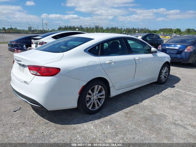 Chrysler 200 Limited 2016 1C3CCCABXGN141424 Image 4
