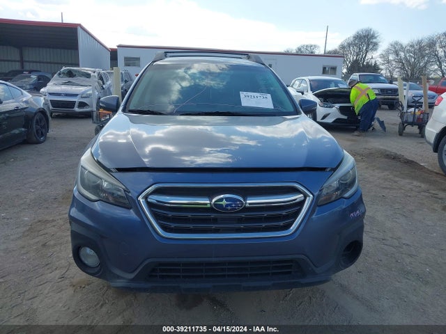 Subaru Outback 2.5i Premium 2018 4S4BSAFC2J3319132 Image 12