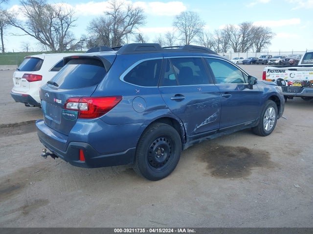 Subaru Outback 2.5i Premium 2018 4S4BSAFC2J3319132 Image 4