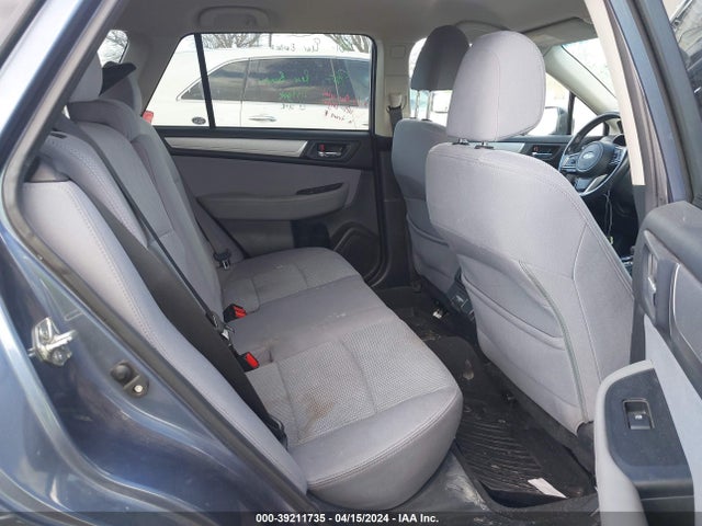 Subaru Outback 2.5i Premium 2018 4S4BSAFC2J3319132 Image 8