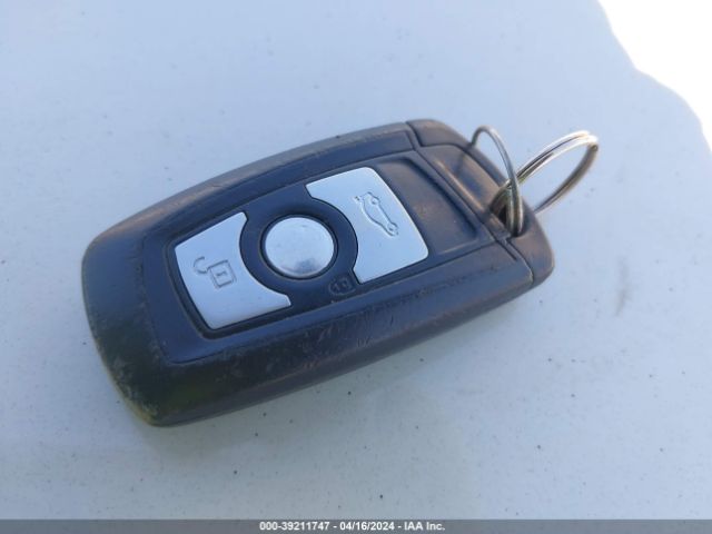 WBA3B1G54ENS80592 BMW 320i