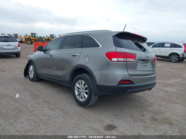KIA Sorento 3.3l Lx 2017 5XYPG4A50HG302583 Image 3