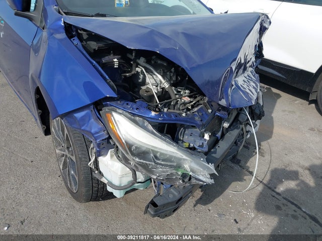Toyota COROLLA SE 2019 5YFBURHE8KP880102 Image 17