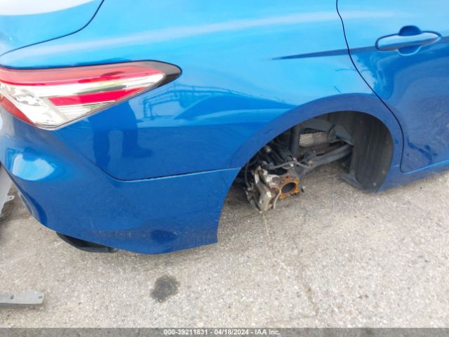 4T1F31AKXLU015282 Toyota Camry Xle Hybrid