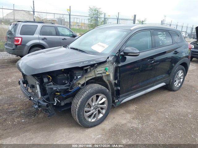 Hyundai Tucson Se Plus 2017 KM8J33A47HU373549 Image 2