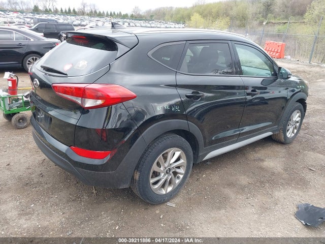 Hyundai Tucson Se Plus 2017 KM8J33A47HU373549 Image 4