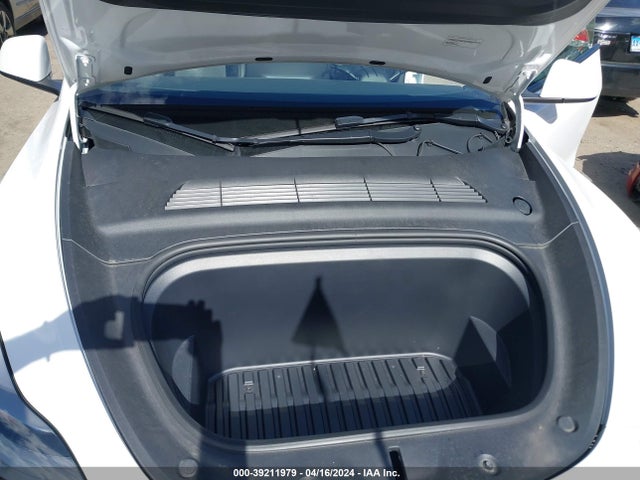 7SAYGDEF6NF457457 Tesla Model Y Performance Dual Motor All-wheel Drive