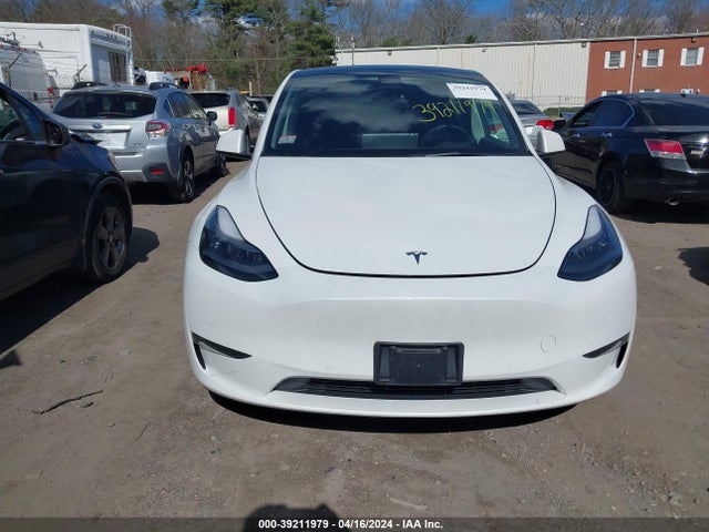 7SAYGDEF6NF457457 Tesla Model Y Performance Dual Motor All-wheel Drive