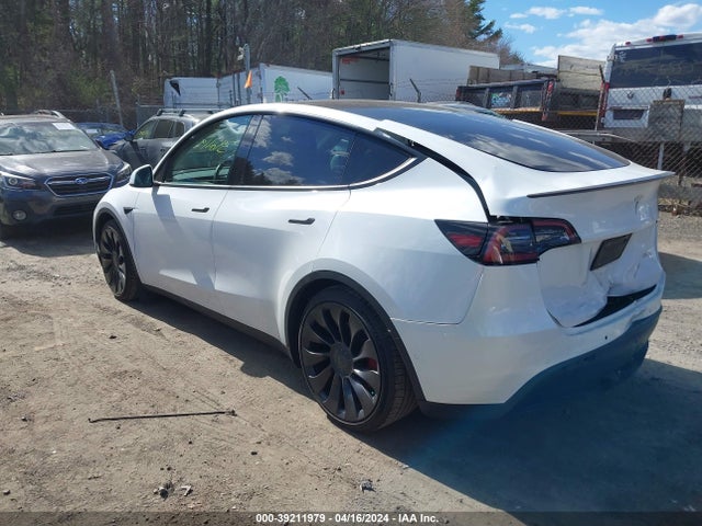 7SAYGDEF6NF457457 Tesla Model Y Performance Dual Motor All-wheel Drive