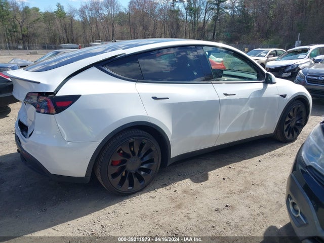 7SAYGDEF6NF457457 Tesla Model Y Performance Dual Motor All-wheel Drive