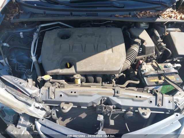 Toyota Corolla Le Plus 2015 2T1BURHE3FC237081 Image 10