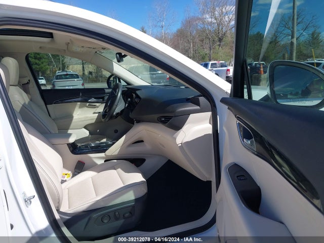 Buick Envision Awd Essence 2021 LRBFZPR47MD122043 Image 5