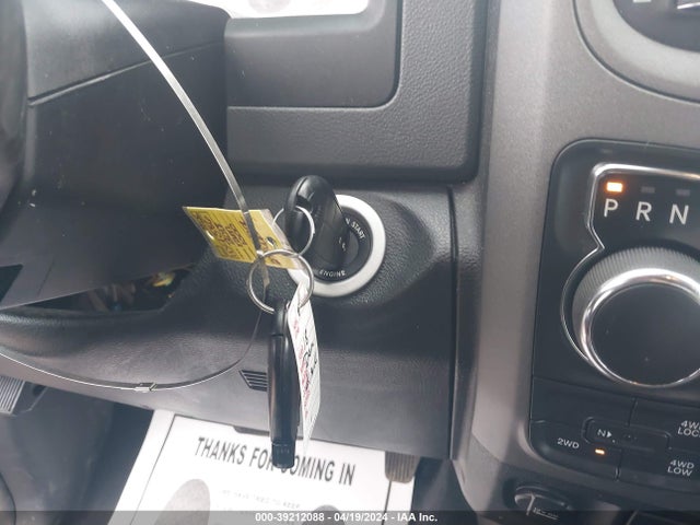 RAM 1500 Express  4x4 5'7 Box 2018 1C6RR7KG1JS224813 Image 11