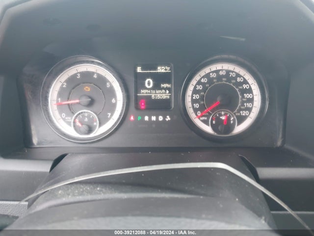 RAM 1500 Express  4x4 5'7 Box 2018 1C6RR7KG1JS224813 Image 15
