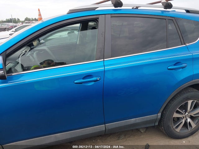 Toyota Rav4 Xle 2017 2T3WFREV1HW321876 Image 15