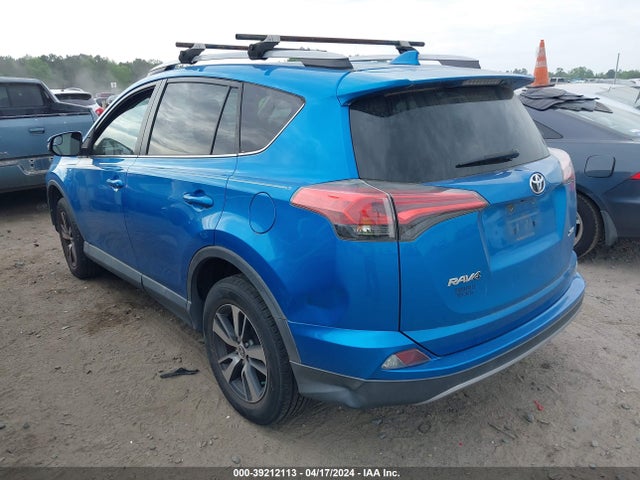 Toyota Rav4 Xle 2017 2T3WFREV1HW321876 Image 3