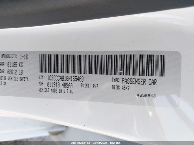 1C3CCCAB1GN165403 Chrysler 200 Limited