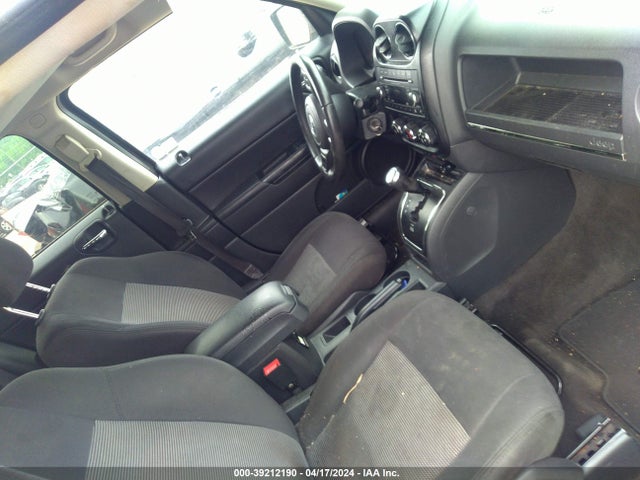 Jeep Patriot Latitude Fwd 2017 1C4NJPFB5HD184229 Image 5
