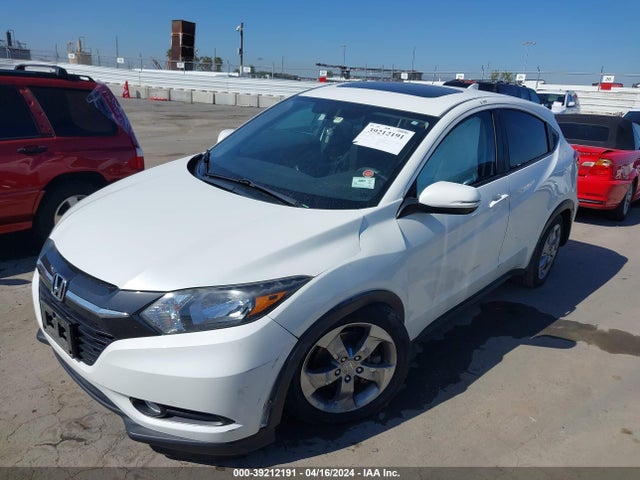 Honda HR-V EX 2017 3CZRU5G54HM726442 Image 2