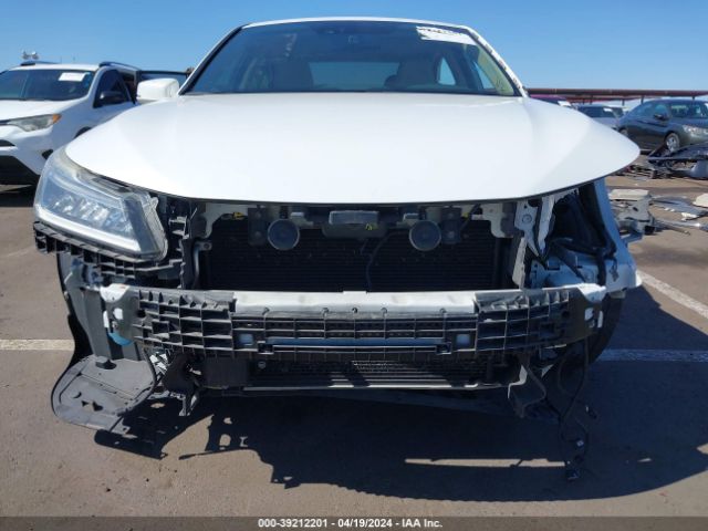 1HGCR3F95HA027292 Honda Accord Touring V6